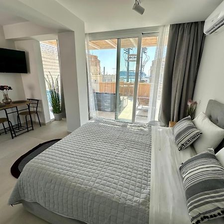 Amina Apartments 扎金索斯镇 外观 照片