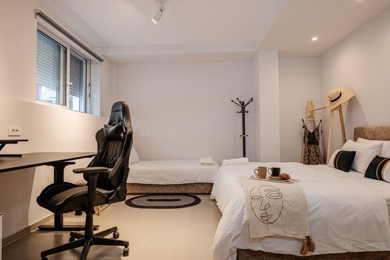 Amina Apartments 扎金索斯镇 外观 照片